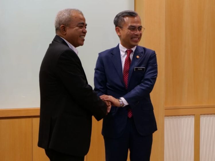 Menteri Komunikasi Malaysia akan Hadiri HPN di Medan