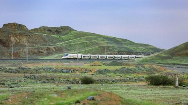 Viral Mekkah Menghijau Hingga Singgung Kiamat, Ahli Beri Alasan Ilmiah