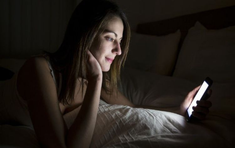6 Langkah agar Terhindar dari Handphone Sering Hang