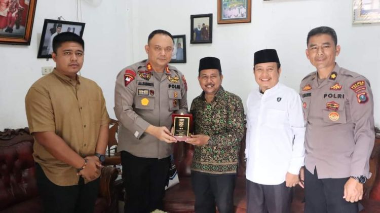 Kapolres Labuhanbatu Silaturahmi Ke Sejumlah Tokoh Agama dan Tokoh Masyarakat