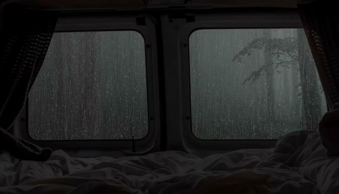 Hujan Membuat Mengantuk, Ini Alasannya