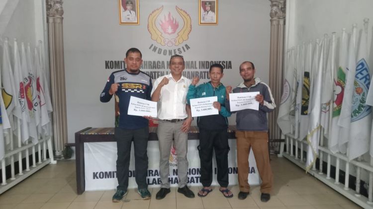 Pengurus Poslab Kesal, Ketua Koni Labuhanbatu Berikan Bantuan Dana CSR PTPN III Janji Tidak Tepat Sasaran