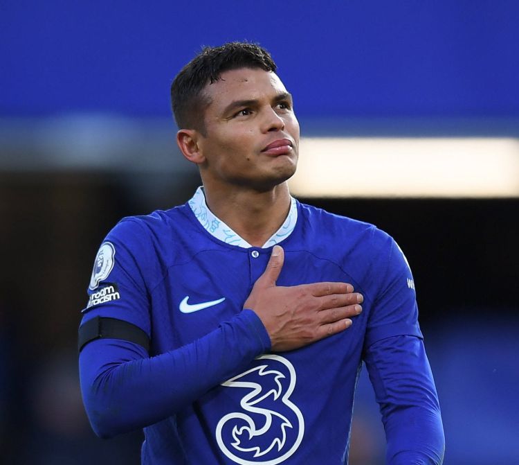 Klub Liga Brasil Ini Ingin Bawa Pulang Thiago Silva