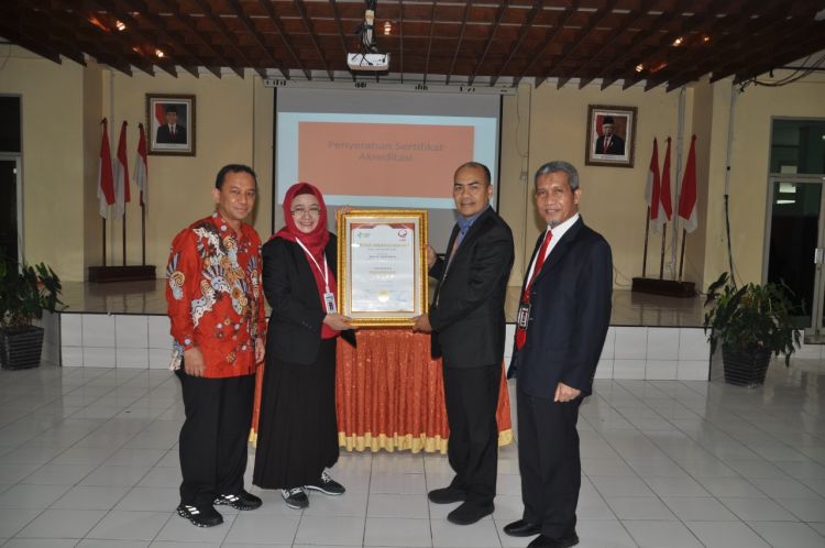 RS Adam Malik Pertahankan Akreditasi Paripurna