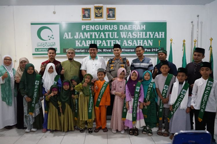 Wabup Asahan Lepas 11 Peserta Da&rsquo;i Cilik&nbsp;SDS Al-Washliyah