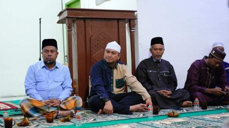 Bupati Labura Laksanakan Safari Subuh Berjamaah