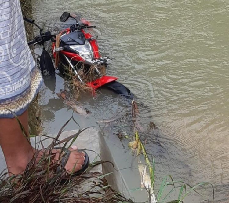 Banjir Bandang di Grobogan Tewaskan Seorang Pengendara Bermotor