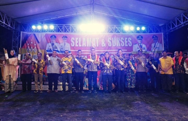 Seribuan Warga Padati Pesta Lemang Biru-Biru