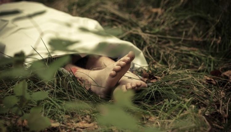 Berapa Lama Waktu yang Diperlukan Manusia Agar Kembali Jadi Tanah