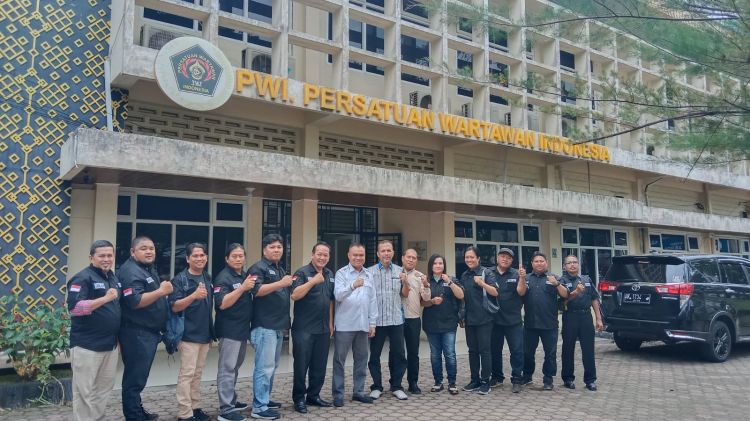 Forwaka Audensi ke PWI, Farianda Pesan Jaga Integritas dan Profesi Wartawan