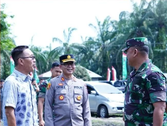 Bupati Labusel Terima Kunjungan Silaturahmi Danrem 022/PT