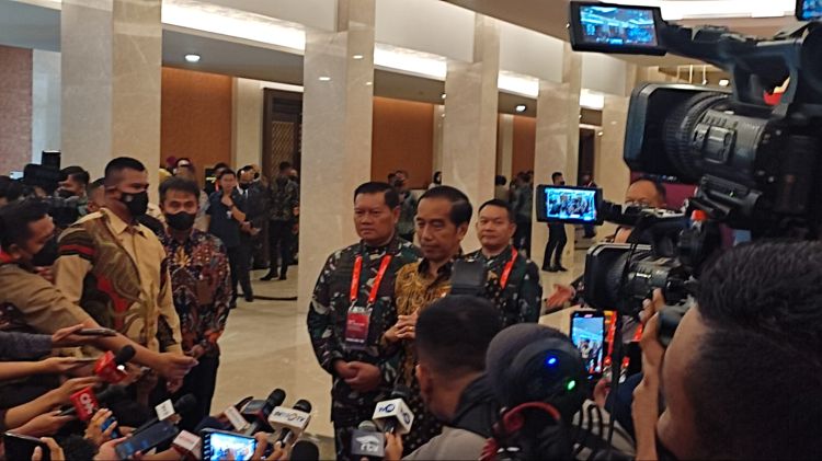 Ancaman Jokowi Copot Pangdam Kapolda Gagal Atasi Karhutla Masih Berlaku