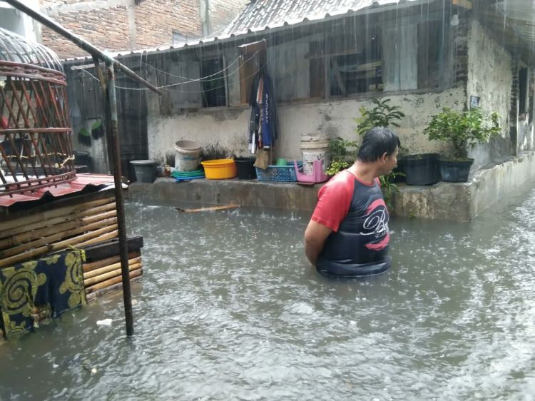 Banjir Kota Surakarta Meluas, 7.885 Warga Terpaksa Mengungsi
