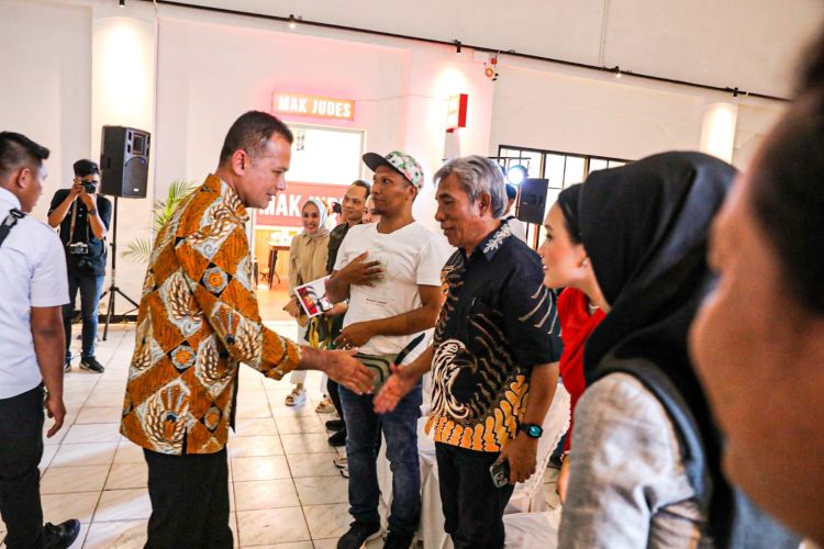 Bantu Perkenalkan Kebudayaan Sumut, Ijeck Apresiasi Anak Muda Rumah Karya Indonesia