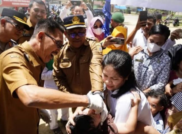 Bupati Labusel Buka Kegiatan SUB PIN Polio