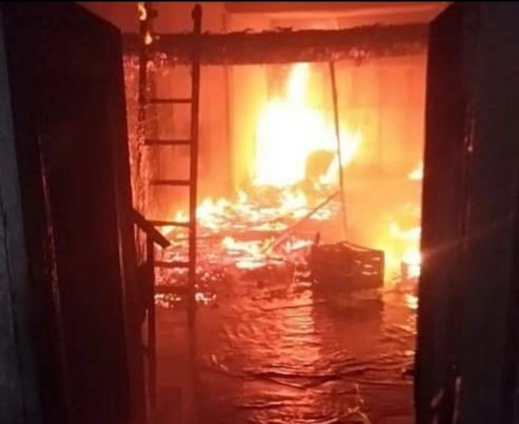 Diduga Korslet, Ruko Kosong di Tanjung Morawa Terbakar