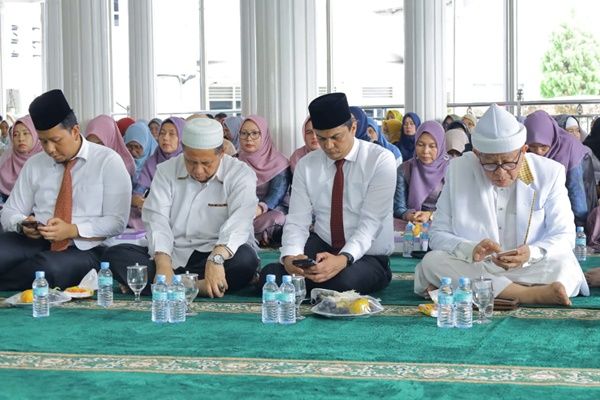 Keluarga Besar Perumda Tirtanadi Gelar Peringatan Isra' Mi'raj