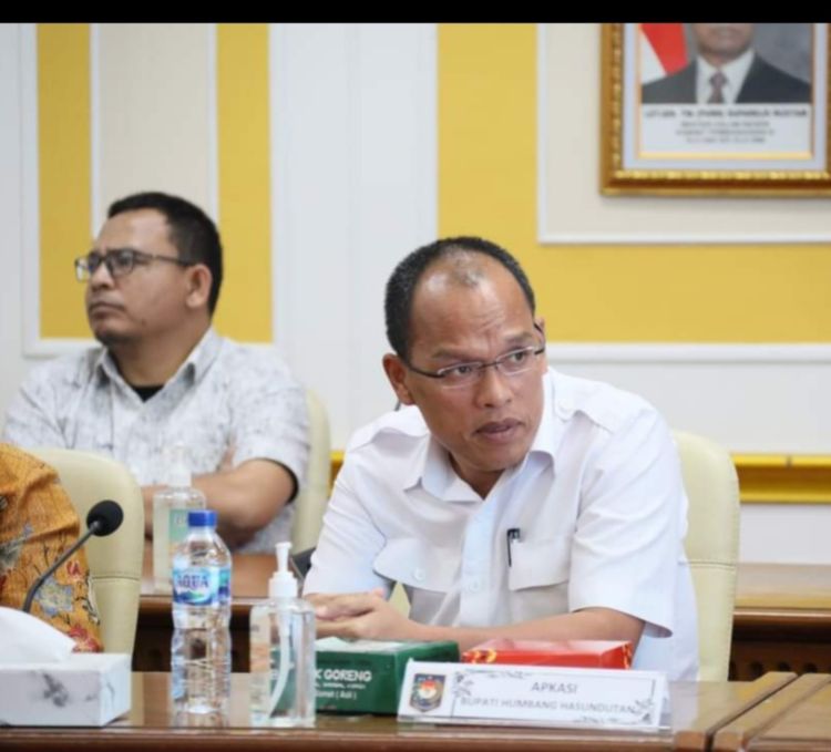 Setelah 20 Tahun Mekar, Humbahas Terima Penghargaan Adipura