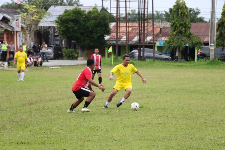 Hari Pers Nasional ke-77, Polres Batu Bara Gulirkan Turnamen Sepakbola Sinergi
