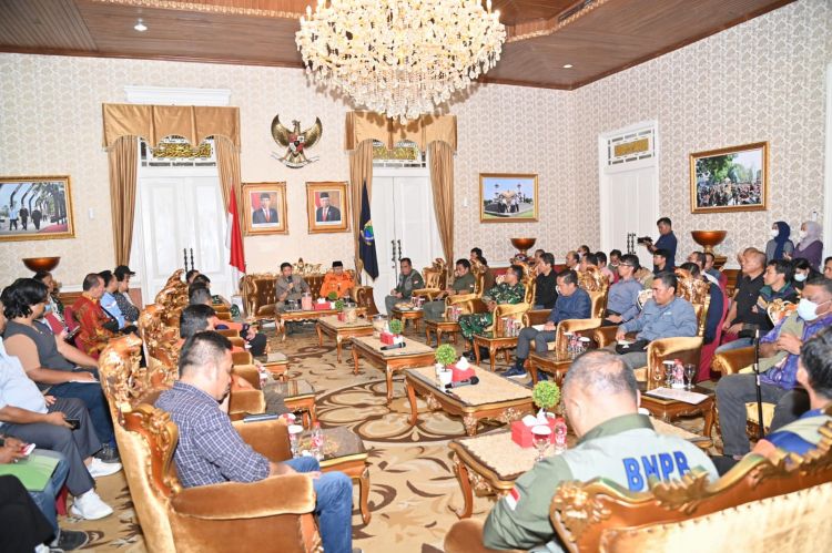 BNPB Instruksikan Percepatan Pembangunan Rumah Insitu Bagi Warga Cianjur