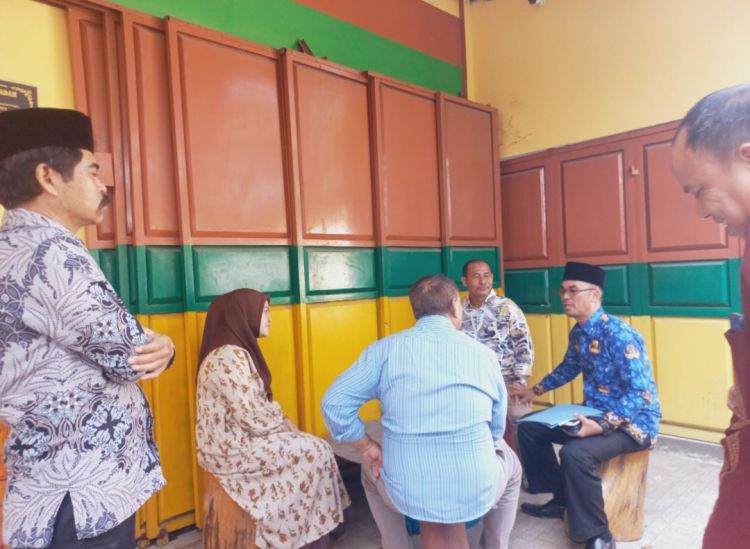 Soal Pernyataan Palsu Oknum Guru, Kasek MAN 2 DS Tolak Wartawan dan Minta Stop Pemberitaan