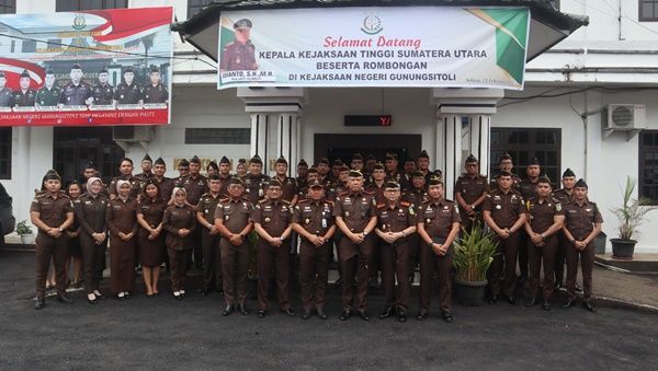 Kunker Ke Kepulauan Nias, Kajati Sumut: Kita Harus Kompak Dalam Bekerja