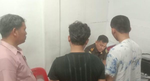 Polres Labuhanbatu Limpahkan 8 Tersangka Penganiayaan Ke Kejaksaan