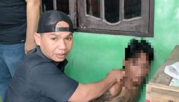Polisi Muncul dari Semak-semak, Pria Berbadan Penuh Tato Ini Gagal Jual Narkoba