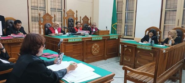 Bawa 14 Kg Sabu dan Ribuan Butir Ekstasi, 3 Pria Asal Riau Divonis Mati