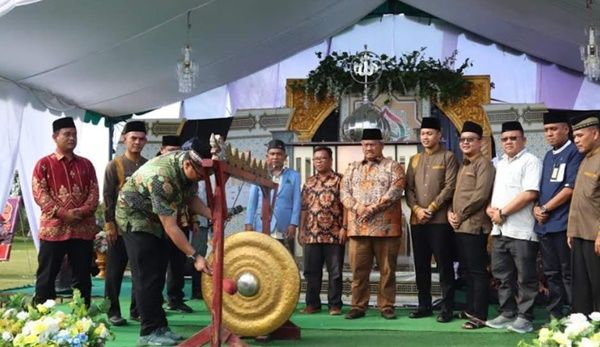 Bupati Labura Buka MTQ dan FRK Tingkat Kecamatan Kualuh Hulu