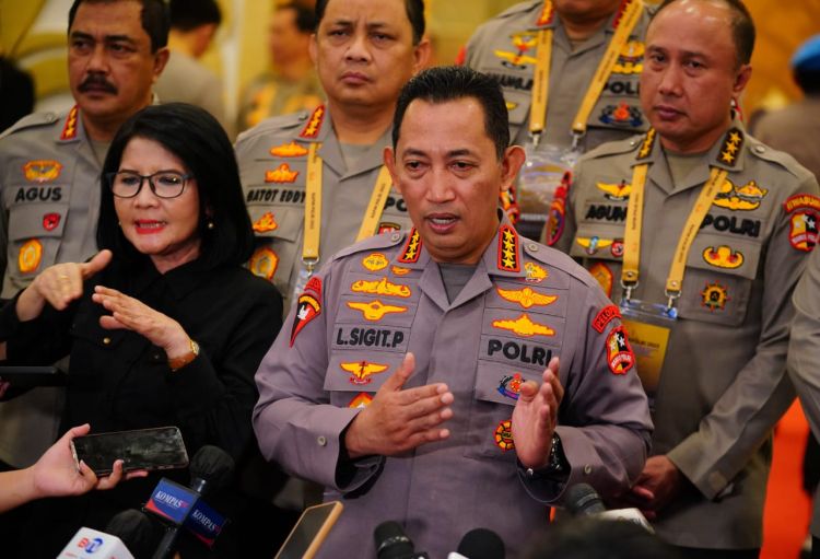 Kapolri Perintahkan Percepat Sidang Etik Bharada E