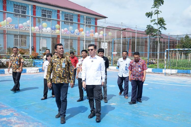 Kunker Ke Lapas Narkotika Pematang Siantar, Bane Raja Manalu Dorong Capaian Predikat WBK-WBBM