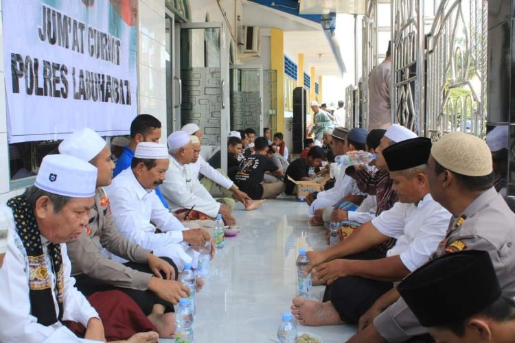 Polres Labuhanbatu Kembali Melakukan Kegiatan Jumat Curhat