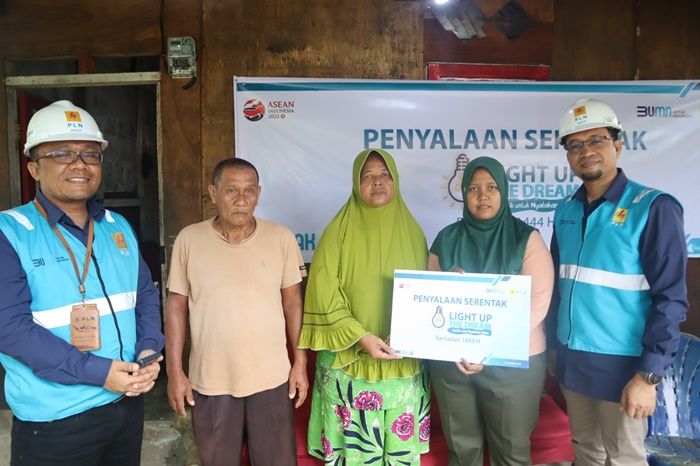 265 Masyarakat Sumatera Utara Bisa Nikmati Listrik Melalui Program Light Up The Dream