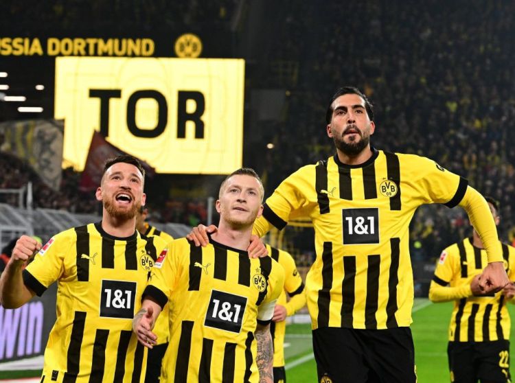 Borussia Dortmund naik ke Puncak Klasemen Liga Jerman