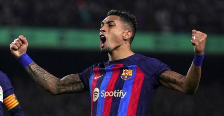 Raphinha Bikin Barca Nyaman Dipuncak Klasemen Liga Spanyol