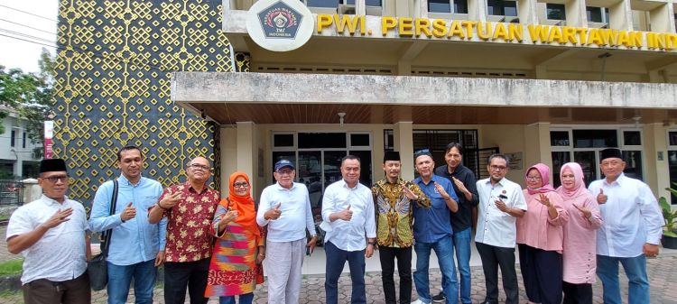Staf Khusus Wapres RI Berkunjung ke PWI Sumut, Ini yang Dibahas