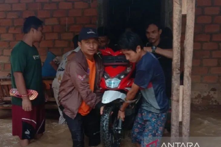 Puluhan Rumah di Palas Terendam Banjir