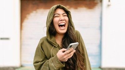 Viral di Medsos, Apa Sih Arti Chuaks?