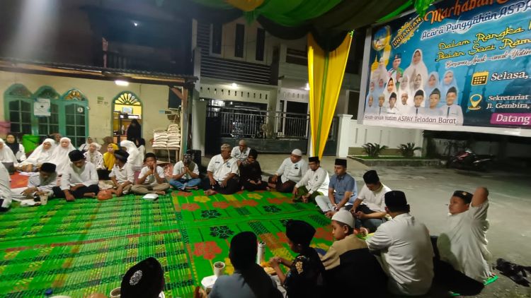 ASPAY Kelurahan Teladan Barat Gelar Tradisi Punggahan