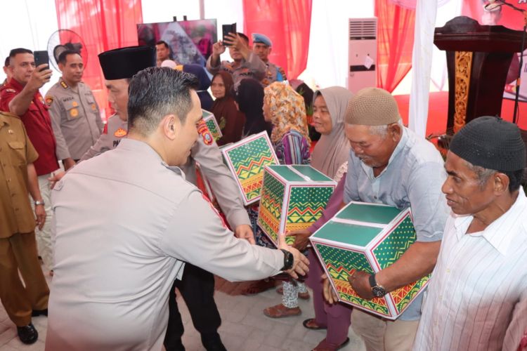 Kapolda Resmikan Gedung Baru Polsek Pantai Labu dan Asrama Polresta Deliserdang
