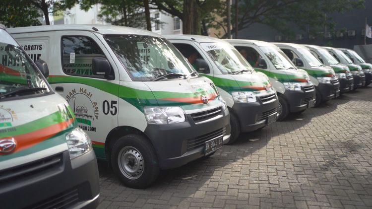 Selama Ramadan, 38 Mobil Kebersihan Masjid YHA Tetap Terus Bergerak