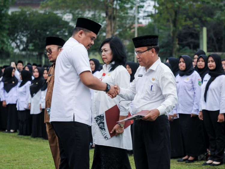 Lantik Kepala Sekolah dan Puskesmas, Ini Pesan Bobby Nasution