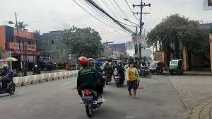 Keluhkan Saparator Karya Wisata,   Mutar Jauh dan Omset Pedagang Turun