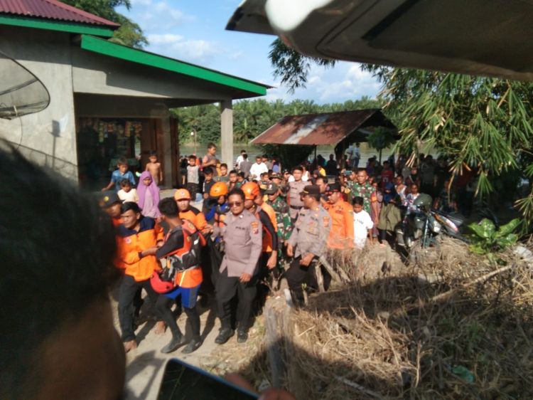 Santriwati Hanyut Terseret Air Bah di Batang Toru Ditemukan Meninggal Dunia