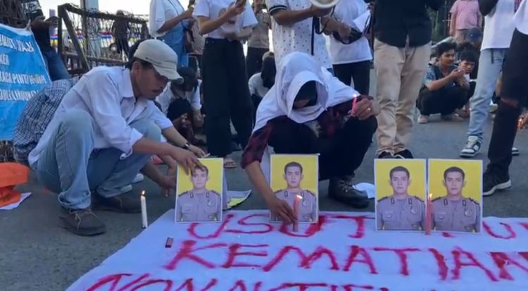 Gelar Aksi di Polda Sumut, Mahasiswa Minta Kepolisian Ungkap Kasus Kematian Bripka AS