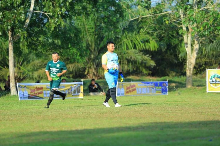 Turnamen Sepak Bola Piala Bupati Labura Cup U-17 Resmi Dibuka