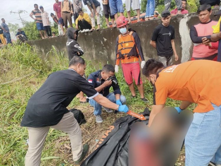 Anak Perempuan Hanyut di Sungai Denai Ditemukan Meninggal