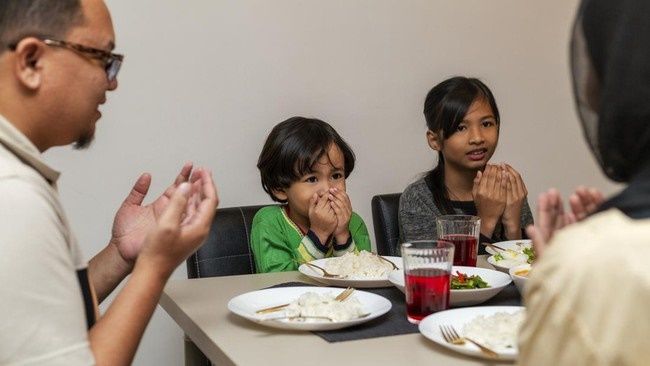 Kapan Anak Puasa Full? Ini Anjuran dalam Islam