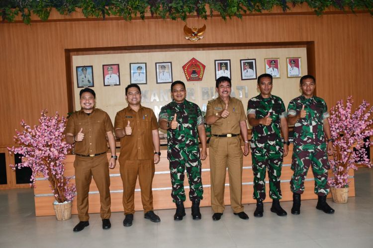Jalin Silaturahmi  Danrem 023/KS  Kunjungi Pemkab Nias dan Nias Barat